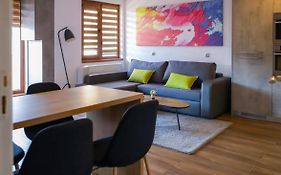Luxury Apartment Rich 3